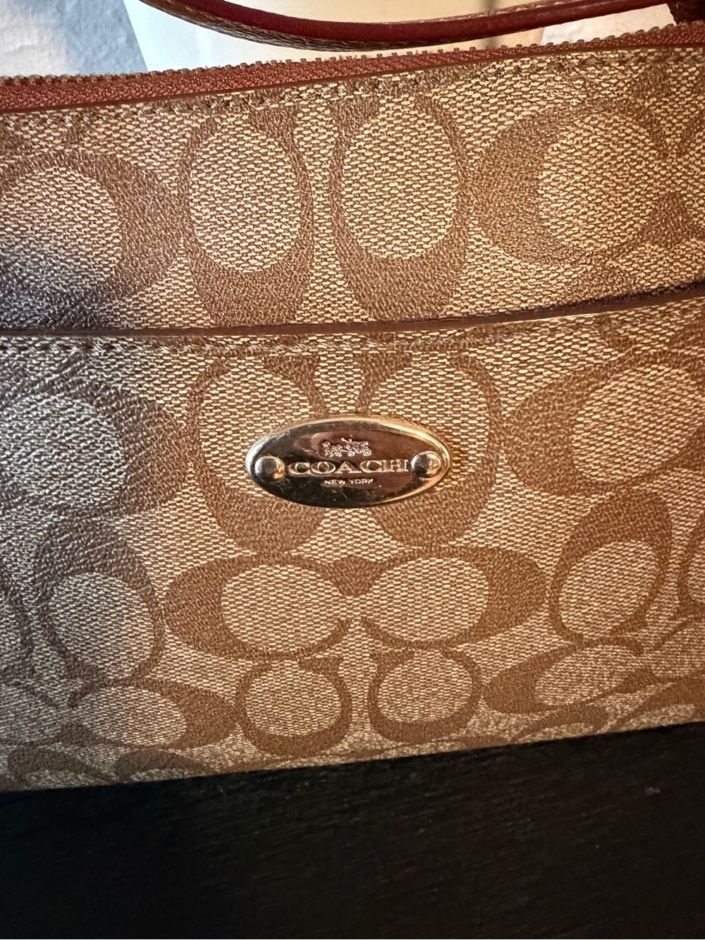 EUC Coach Tan Signature Canvas Crossbody Bag with Brown Leather Trim - Picture 3 of 15